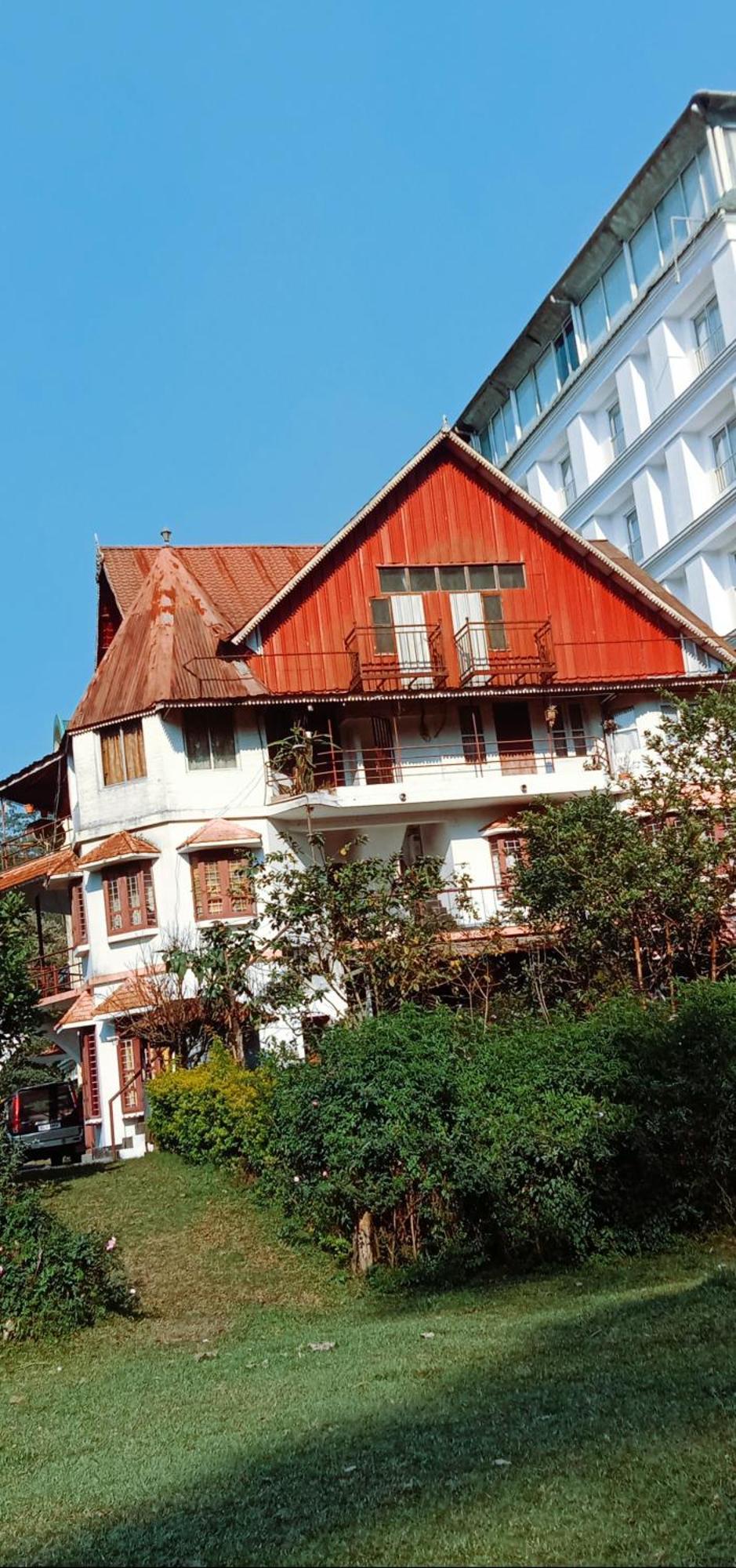 Sisiram River Side Мунар Екстериор снимка